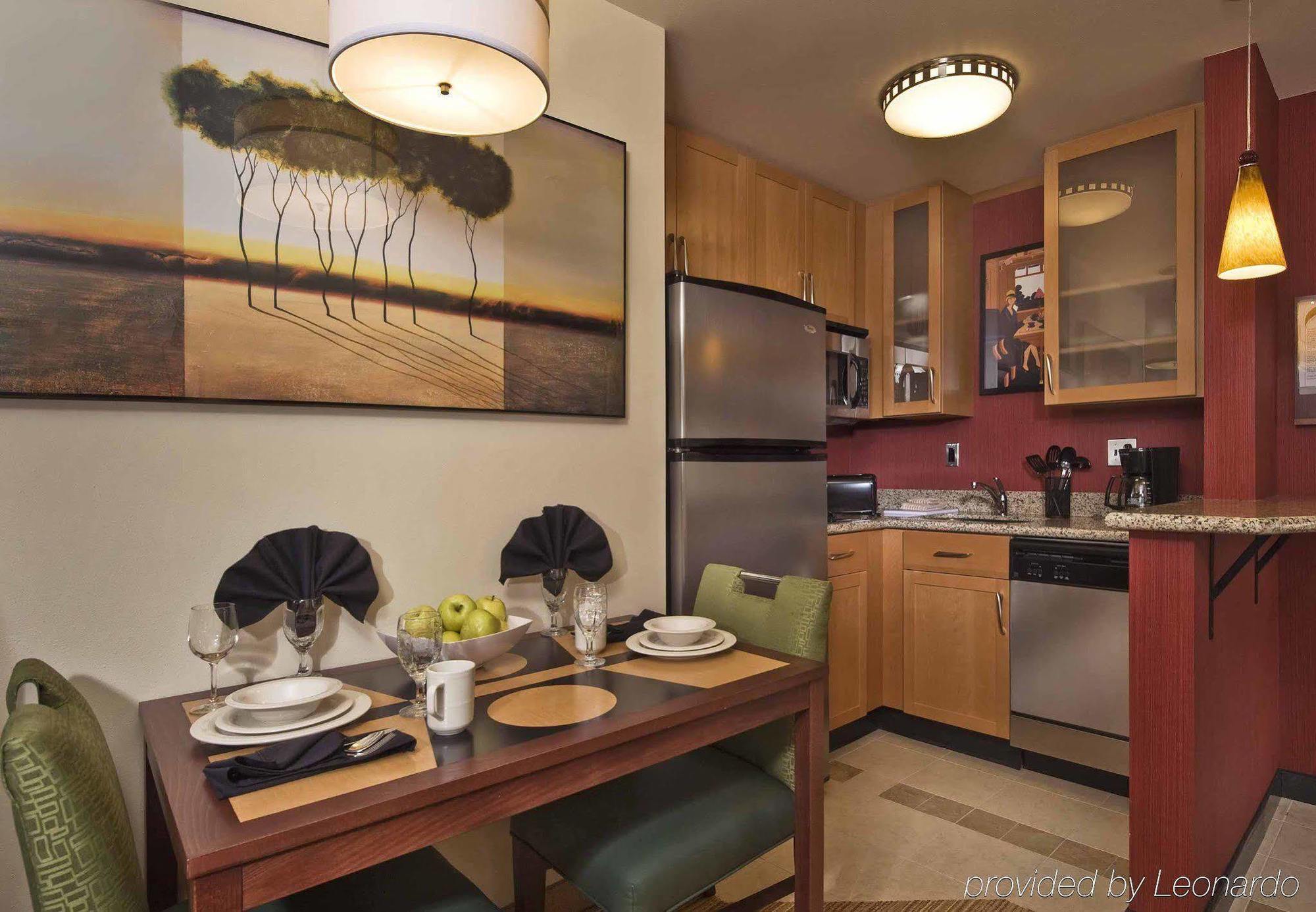 Residence Inn By Marriott Springfield Old Keene Mill Extérieur photo
