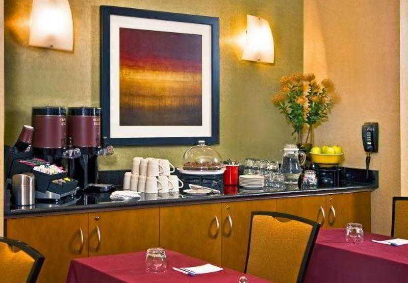 Residence Inn By Marriott Springfield Old Keene Mill Extérieur photo