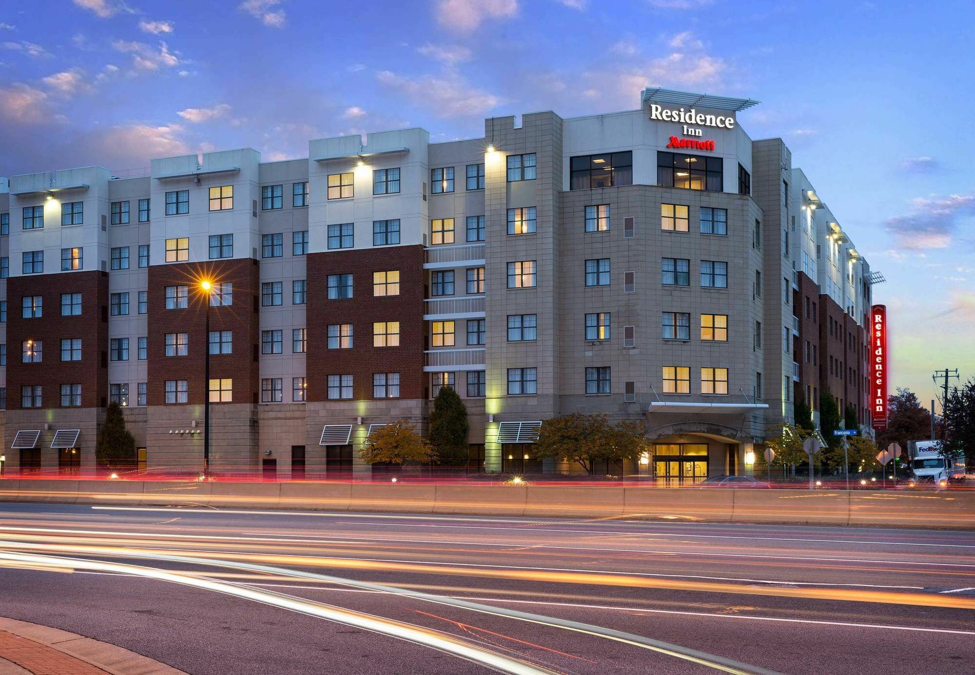 Residence Inn By Marriott Springfield Old Keene Mill Extérieur photo