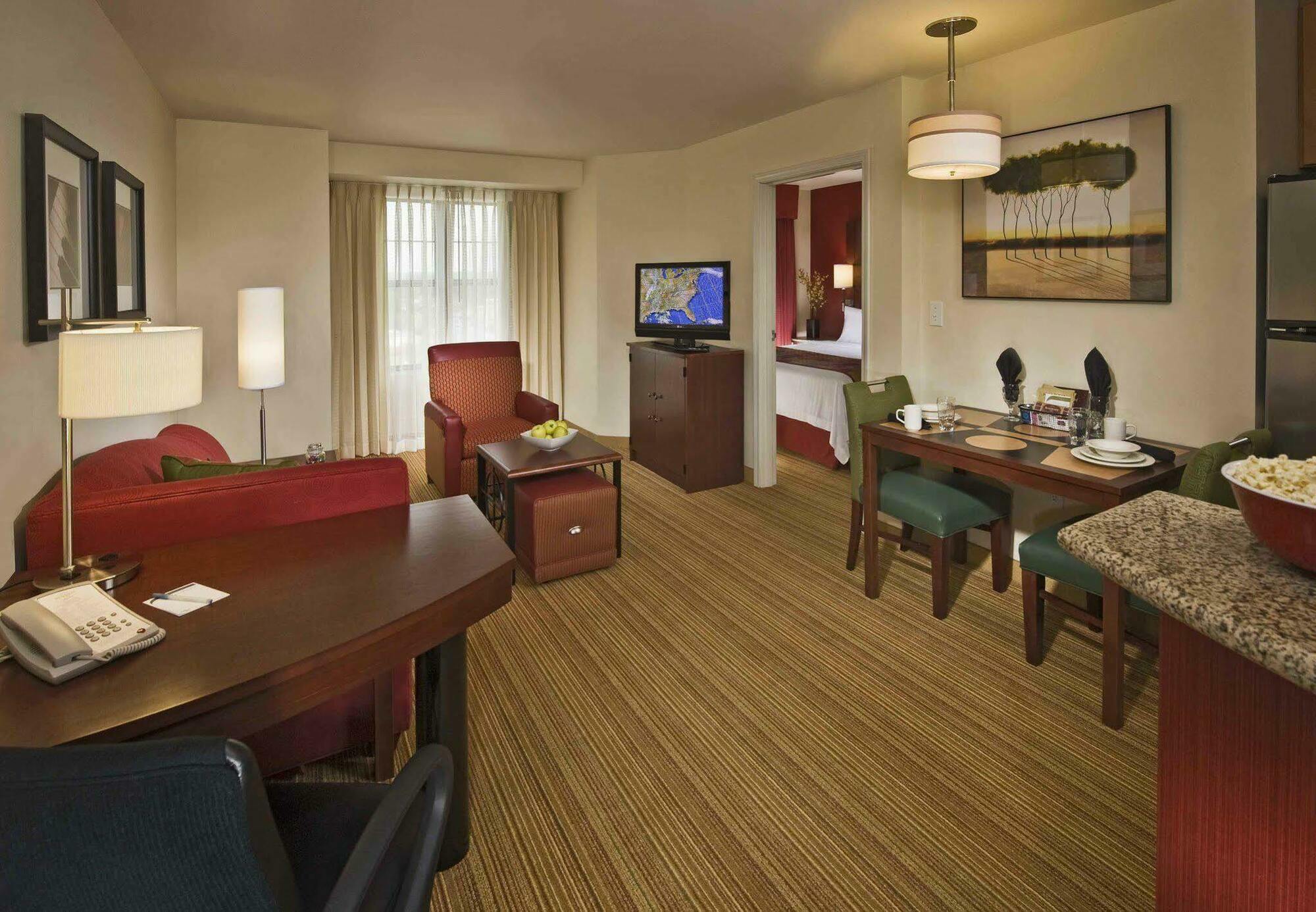 Residence Inn By Marriott Springfield Old Keene Mill Chambre photo